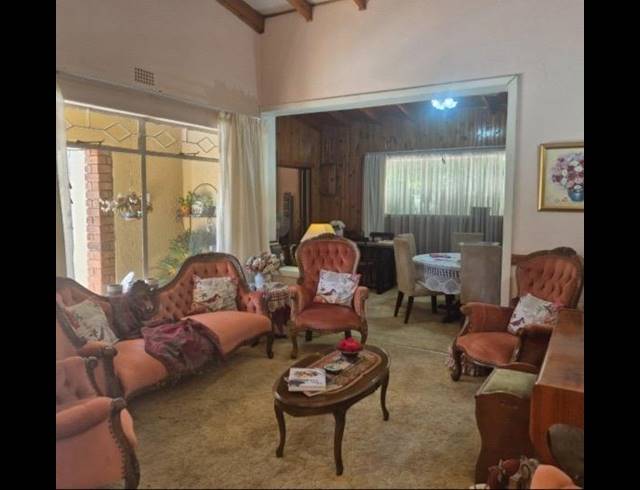 3 BEDROOM HOUSE FOR SALE IN BIRCH ACRES